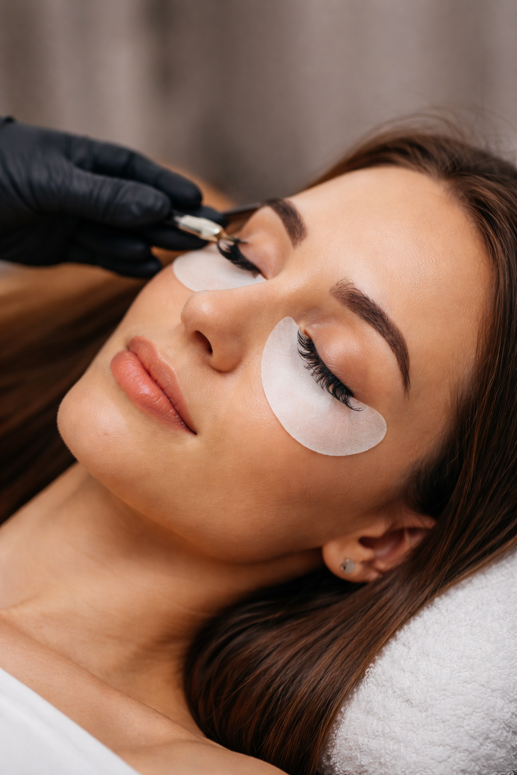 Editorial skin texture visualization for Microneedling